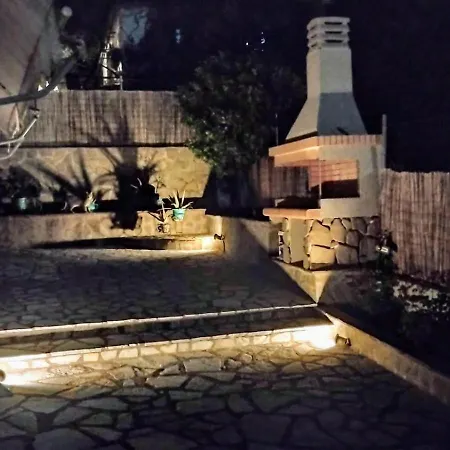 Rose House Case de vacanță *