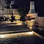 Rose House Case de vacanță *